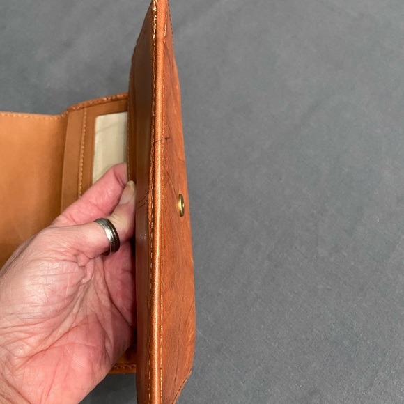 FRYE Melissa Antique Leather Series Card Holder Trifold Long Wallet Zip/Snap - Picture 11 of 17